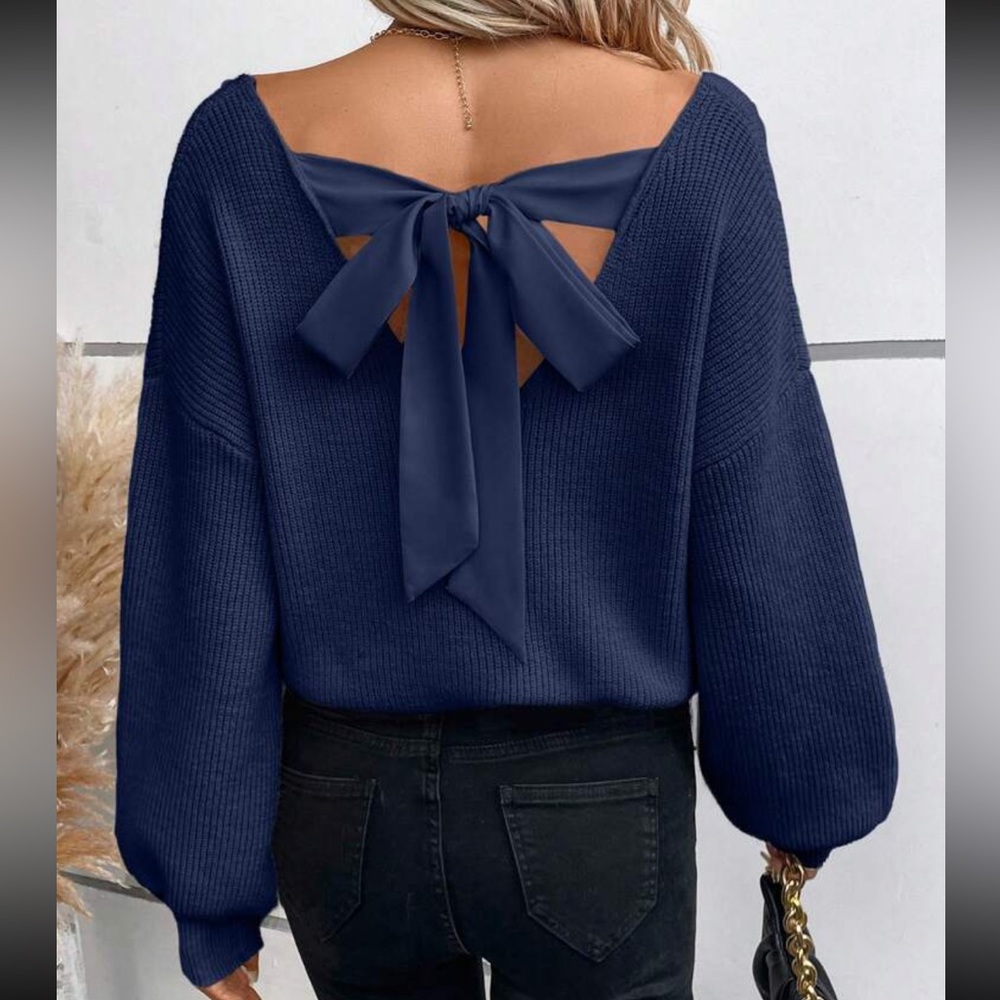 Cozy tie back V neck sweater top